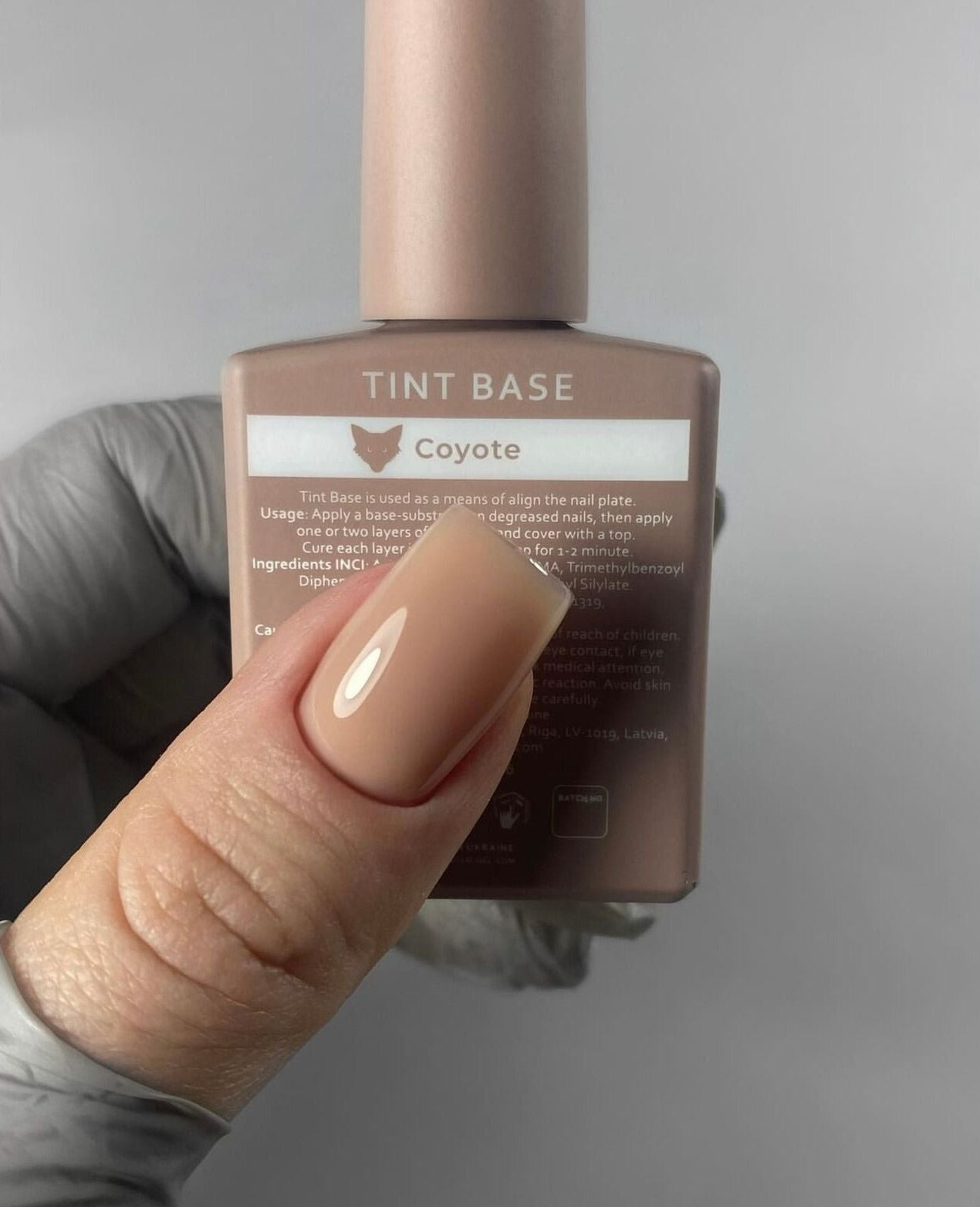 TINT BASE COYOTE, 15 ML -HELLO™