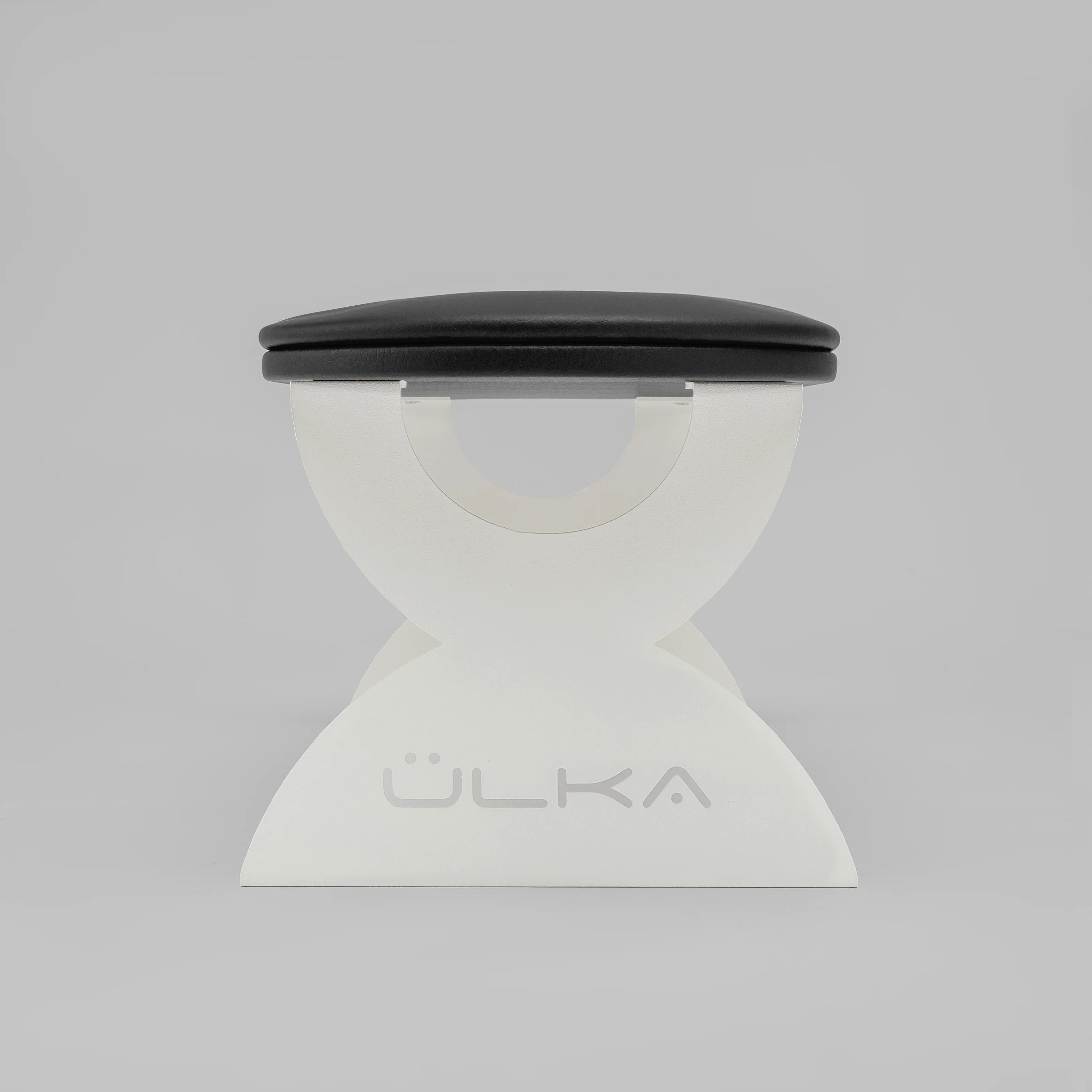 Ulka arm rest Black